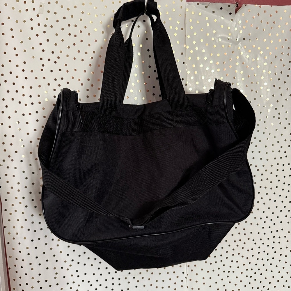 Adidas Black and White Sports Bag - Picture 6 of 7